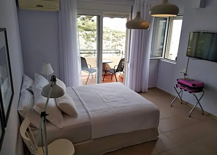 Sunny With Amazing View *